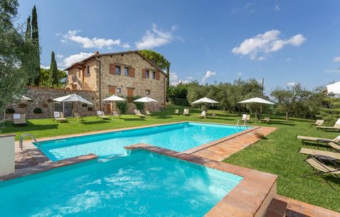 The residence is situated near the hamlet of Romita, 3 kms from Tavarnelle, 6 kms from the village of Sambuca, only 20 kms from Florence and 35 kms from Siena. Built on a hillside, it has a magnificent view of the Tuscan countryside. Attractions of t...