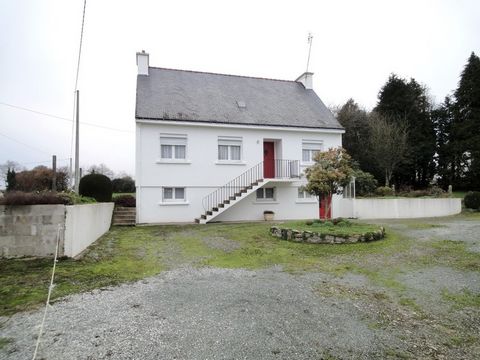 Dpt Morbihan (56), à vendre GOURIN maison P7 de 155 m² - Terrain de 1,20 hectare