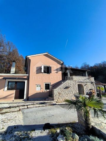 Location: Istarska županija, Gračišće, Gračišće. ISTRIA, PAZIN Stone house with tavern in nature! A quality stone house for sale in a quiet location only 7 km from the center of Pazin! The property is located in the immediate vicinity of the forest a...