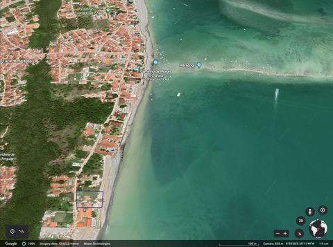 Price: €1.300.000 We have several investment options in Brazil, from € 150,000, please contact us for more information. Beautiful land by the sea with 1,800 m² and 33 m of front on the beach in Barra Grande Maragogi / AL. A very nice area, beautiful ...
