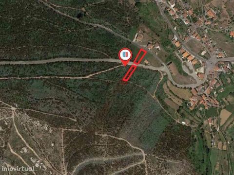 Terrain rustique situé à 4 km de la EN222 (Porto-Castelo de Paiva) et à 700m de la mairie paroissiale de Raiva. Coordonnées GPS : 41.024069, -8.332780 .