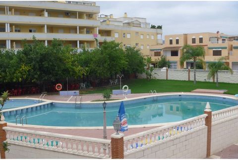 Floor 1st, apartment total surface area 79 m², usable floor area 60 m², double bedrooms: 2, 1 bathrooms, age between 20 and 30 years, kitchen (abierta al comedor), state of repair: in good condition, car park, swimming pool (community), terrace. Feat...