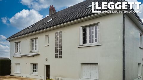 A26171BDE41 - House dating from 1972 on 3 levels: basement, 1st floor, attic offering living space of 229m ². Situated near Blois with all shops available on foot, the house has 5 bedrooms, 2 reception rooms and 2 kitchens with plenty of potential. L...