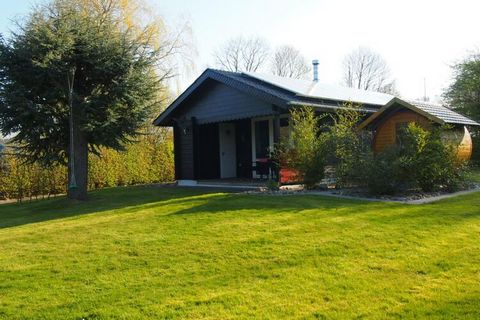 The holiday home Pirat is in a quiet location in the holiday park with approx. 400 m close to the beach. Car parking space available. 1 double bed room (180x200cm) and 1 bedroom equipped with a bunk bed (0.90x190cm). Fully equipped kitchen with ceram...