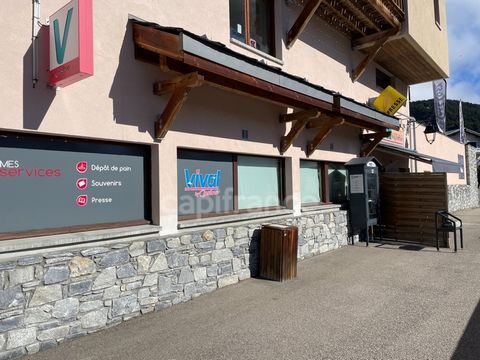 Dpt Savoie (73), à vendre en station de ski, murs commerciaux, front de neige
