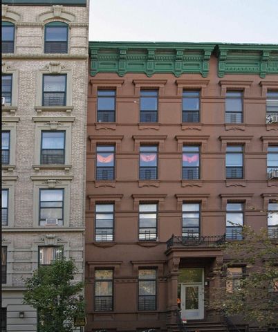 Wir stellen vor: The Lankaster, eine hervorragende neue Entwicklungsmöglichkeit in einem herrlichen Block in Central Harlem, der von Bäumen und historischen Sandsteinen gesäumt ist. Mit einer Fläche von mehr als 5.000 Quadratmetern auf vier Ebenen un...