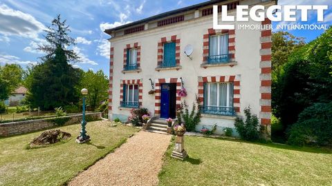 A20408CHT24 - This Manor house dating back to 1880 was once owned by a Limoges Family who installed porcelaine mosaics and stained glass windows. The house is of a substantial size with many original features. Five bedrooms, two living rooms, a dinin...