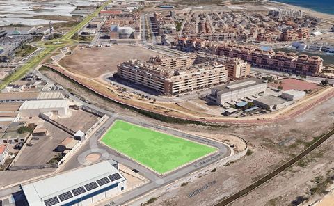 **Einzigartige Gelegenheit! Städtisches Grundstück in der exklusiven Gegend von Las Salinas, Roquetas de Mar** Dieses urbane Grundstück mit einer Gesamtfläche von fast 3.000 m² und einer bebaubaren Fläche von mehr als 9.500 m² befindet sich in einer ...