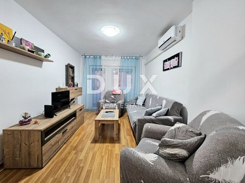 Location: Istarska županija, Pula, Stoja. ISTRIA, PULA, STOJA - Appartamento familiare 2BR+DB, situato in una posizione attraente vicino ai suoi servizi e alle famose spiagge di Pola Questo appartamento spazioso e ristrutturato di qualità si trova in...