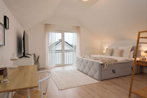 Cozy 2-room apartment in Schwetzingen – ideal for small families and business travelers We offer you an attractive 2-room apartment in a central location in Schwetzingen, which is perfect for a small family and business travelers. The apartment offer...