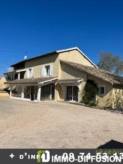 Fiche N°Id-LGB157952 : Corcelles en beaujolais, Maison d'environ 250 m2 + Terrain de 3285 m2 - Construction 1850 Traditionnelle - Equipements annexes : jardin - cour - balcon - forage - garage - parking - double vitrage - piscine - veranda - cave et ...