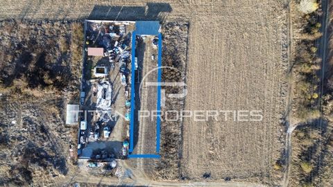 Titan Properties presents to your attention a plot of land in the town of Varna. Plovdiv, near the roundabout for the village of Brestnik. The plot that is offered has an area of 1300sq.m., with the status of an orchard. Ideal for warehouse and indus...