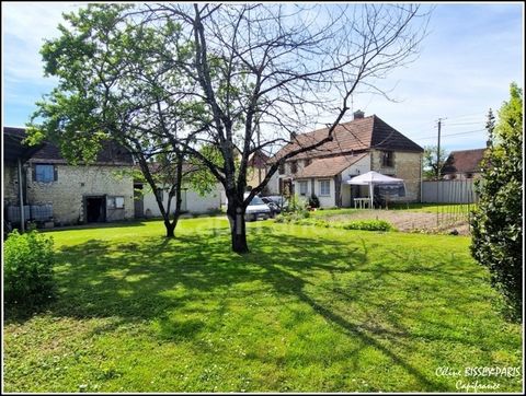 Plongez dans l'histoire avec cette magnifique maison située dans un ancien corps de ferme datant de 1975, ou le charme rustique se marie harmonieusement. Nichée sur un terrain généreux de 1200M2 sans vis à vis, cette propriété offre un cadre de vie p...