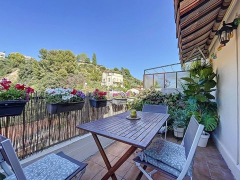 NICE Bornala - Bel appartement T2 en dernier étage avec grandes terrasses