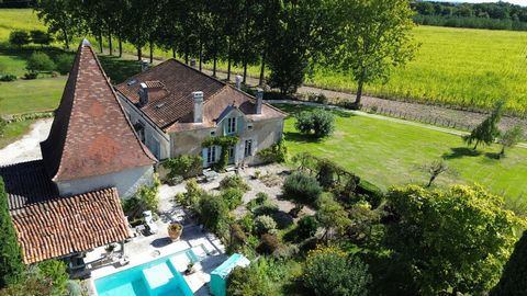 MAISON DE CARACTERE