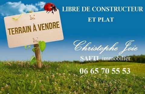Terrain plat libre de constructeur. Emprise 60%