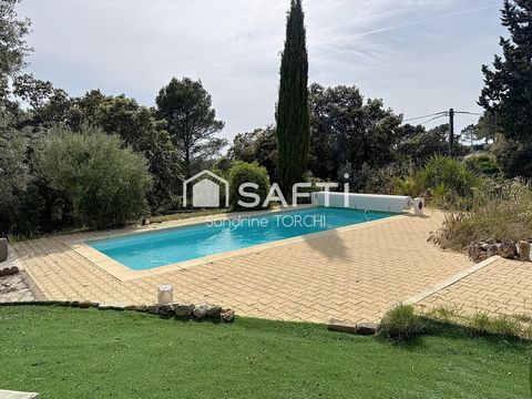 Maison 152 m² sur 1225 m² avec piscine à Flayosc (83780).