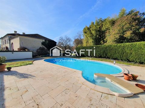 Belle maison de 230m2 avec piscine à proximité de Monségur