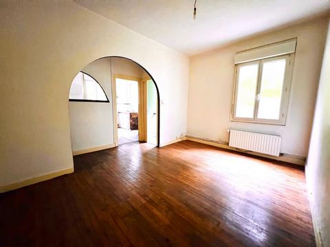 Appartement avec stationnement et cave