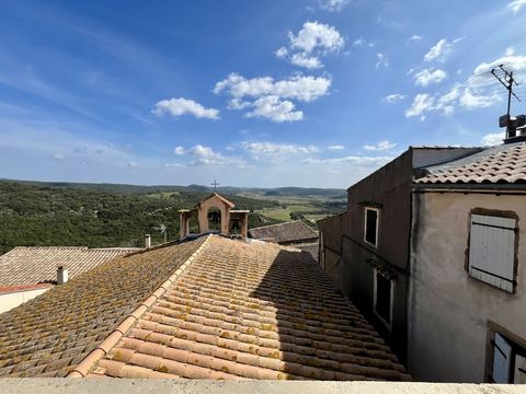 À Vendre  Maison de Village à Roquessels avec 743m2 de terrain