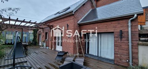 Immobilier d'exception de 4 habitations possibles, grange et garage