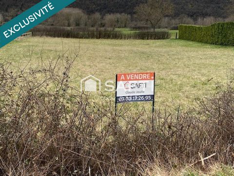 Terrain à bâtir de 2266 m² à VILLEFRANCHE de ROUERGUE