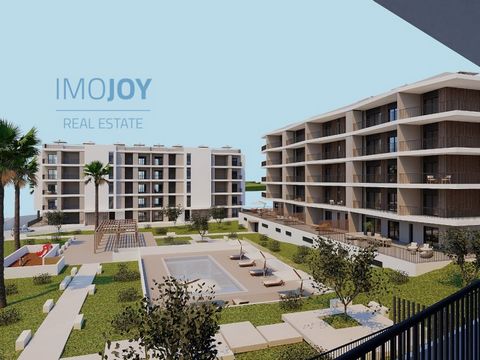 Wir präsentieren diese herrliche 2-Zimmer-Wohnung in der neuen Wohnanlage HORUS RESIDENCES, die sich in einer der privilegiertesten Gegenden von Portimão befindet, nur wenige Meter von Praia da Rocha und Vau entfernt Mit Flächen zwischen 137 m² und 1...