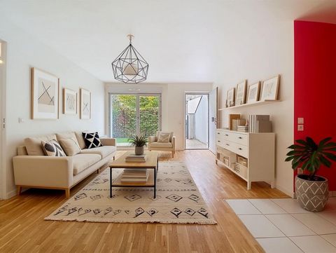 GRAND 2 PIECES AVEC TERRASSE JARDIN PARKING