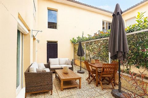 Centre bastide avec une grande terrasse