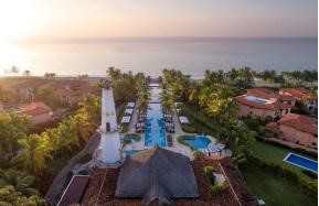 BUENAVENTURA Buenaventura, surrounded by natural surroundings, lakes and lush vegetation, is Panama's most exclusive beach community. Located on the Pacific Riviera in Coclé. The architectural concept harmoniously combines the Spanish colonial influe...