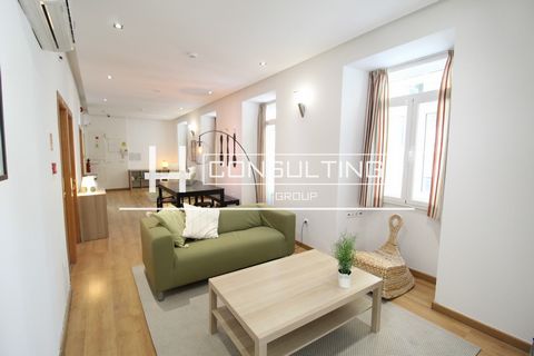 Building located in Bairro Alto. General: - Building in Bairro Alto - Good condition, recently refurbished interiors - Excellent location, in one of the most sought after areas of Lisbon Constitution: - It consists of a total of 5 floors - RC is a re...