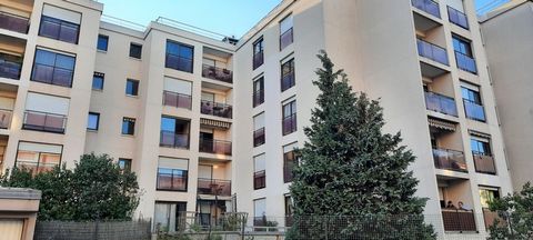 Créteil (94) à proximité de Maisons-Alfort,s à vendre appartement T2/3 de 64,35 m² Carrez