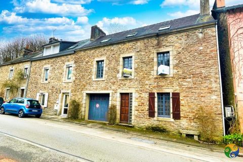 A rare opportunity to purchase in the the beautiful artistic town of Pont Aven in south Finistere. This stone house can be found just a few minutes walk from the centre of Pont Aven with its many art galleries, boutique shops and restaurants and has ...