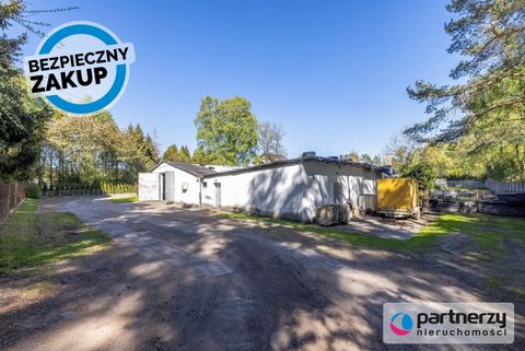TWO WAREHOUSES with an area of 200 m2 and 800 m2 - currently rented! Along with the warehouses, a LARGE 3-LEVEL HOUSE IN THE FOREST BUFFER ZONE WITH AN AREA OF 361 M2 LOCATED ON A PLOT OF 5,078 M2 IS OFFERED FOR SALE The usable area of the house is 2...
