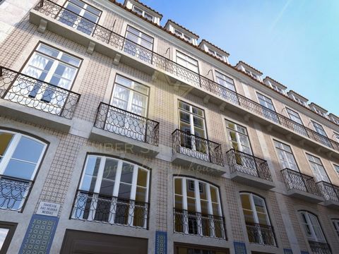Brand new 2+1-bedroom apartment, located in the center of Lisbon, in a region that stands out for its proximity to all kinds of services, commerce and just a few meters from the Tagus River! Its finishes are modern in design and with straight lines. ...