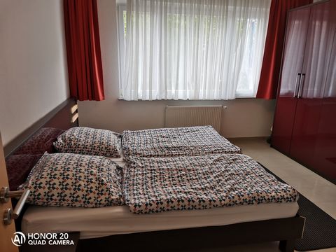 The apartment is located near the city center of Essen. The major employers and the university are within walking distance. The tram is about 3 minutes away on foot. Good park and shopping. The apartment is furnished ready to move in only with a suit...