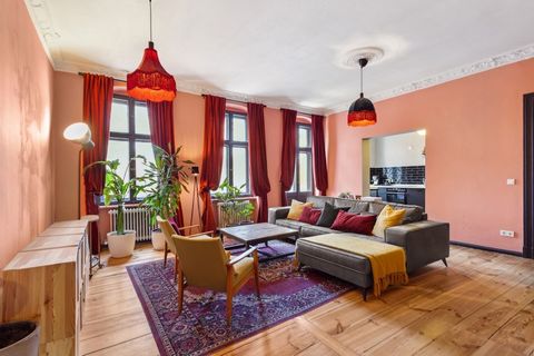 The apartment is located in the lively district of Berlin-Neukolln, about 5 minutes' walk to Kornerpark and approx. 8 minutes by bike to Schillerkiez. Well-known for its multicultural atmosphere and vibrant hotspots such as Hasenheide park, Flughhafe...