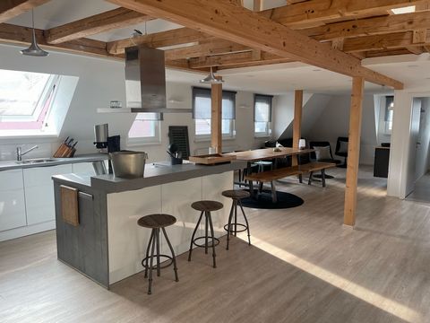 We offer a new *accommodation highlight* in the #Heilbronn area. Scandinavian clarity - impresses with a sunny XXL roof terrace! The beautiful penthouse apartment is spread over 120 square meters over two levels. The open plan layout of the kitchen, ...