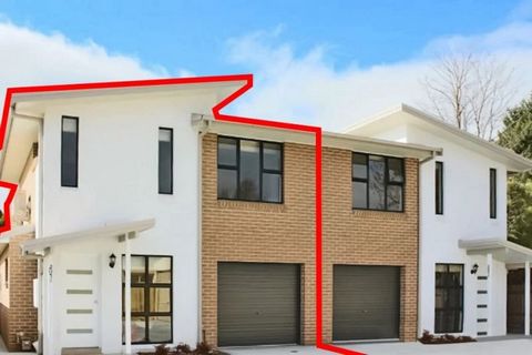 Central location this 2 storey townhouse is set back on a battleaxe block. Upstairs boasts 2 bedrooms ,Main with walk in robe ,Main bathroom and seperate toilet and a media room with split system a/c Whilst downstairs boasts open plan living with a m...