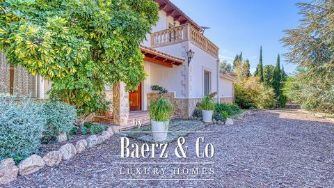 This beautiful country home is surrounded by lush greenery and wonderful mountain views in a privileged area of the protected natural park in Son Cabaspre. Set on a rural plot of approximately 8.000 m² with breathtaking views of the Tramuntana mounta...