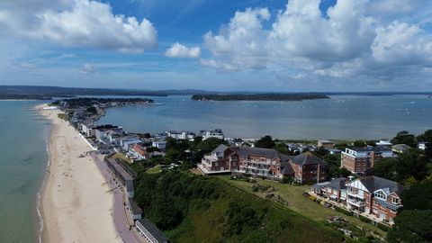 This palatial penthouse offers breathtaking water views from almost every room! In an enviable clifftop location close to the harbour and award winning sandy beaches it would be a fantastic choice for a main residence or coastal home. Little Fosters ...