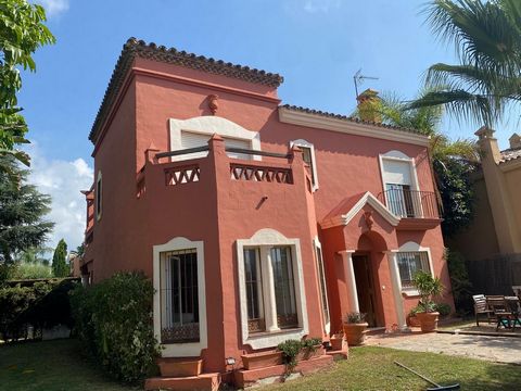 Charming 3-Bedroom Villa in Cancelada with Private Jacuzzi Pool Welcome to this delightful 3-bedroom villa located in the heart of Cancelada, where comfort meets convenience. Just a short walk from all essential amenities, including shops, restaurant...