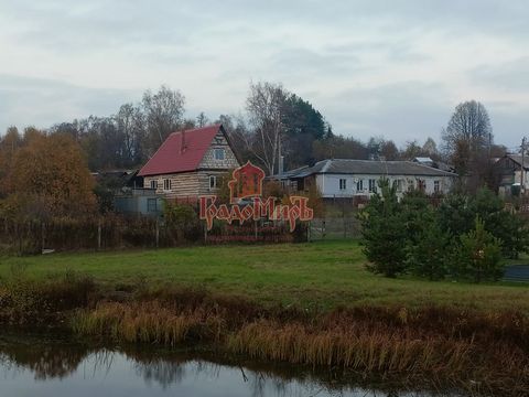 Арт. 75343516 Вашему вниманию предлагается дом в прекрасном месте п. Лавровки, Дмитровского района. ОБ УЧАСТКЕ Участок с небольшим уклоном, прямоугольной формы, огорожен забором. Соседи живут круглый год. В поселке есть круглогодичное уличное освещен...