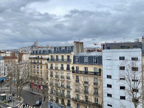 Paris 18e, 68 boulevard Ornano, au 7e et dernier étage d'un immeuble ancien, studette de 15,20 m² carrez avec son WC (privatif) sur palier de 3 m². Belle pièce de vie avec coin cuisine et douche. Bon agencement, très lumineux, belle vue, à visiter.