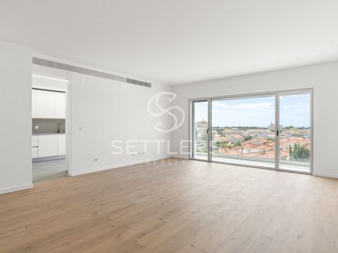 Apartamento T4 em fase final de construção, nos Lombos, Carcavelos, apenas a 4 minutos do Mar e próximo de todos os serviços, apresentam-se como um investimento seguro para quem procura rentabilizar ou habitar. Com áreas bruta privativa de 155,50 m²,...