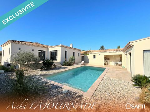 Mme Lajournade vous présente en exclusivité dans le village touristique de Tavel, connu pour ses grands vins, une Villa contemporaine de 2018 avec jardin, piscine et pool house aménagé. Spacieuse et confortable, cette maison offre de belles prestatio...