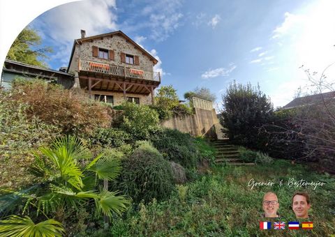 May this be the property you are looking for? NAJAC, AVEYRON - This magnificent T5/6 village house, nestled in one of the most beautiful villages in France, is a rare gem for lovers of charm, tranquility, and panoramic views. With a living area of 14...