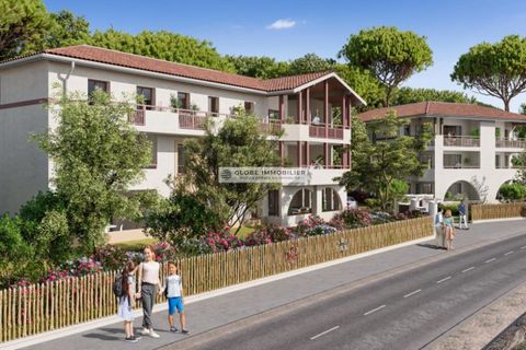 Capbreton située entre le centre ville et le port la résidence composée de 4 batiments de 2 etages avec terrasses et parkings en sous sol est nichée dans un environnement boisé . Sa situation privilégiée permet les superbes balades en vélo vers les f...