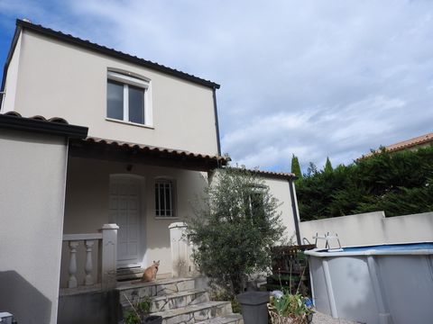 Située dans la charmante ville de Saint-Gély-du-Fesc (34980), cette maison bénéficie d'un emplacement idéal, proche des commodités tout en offrant un environnement calme et résidentiel. Idéalement placée, elle permet un accès facile aux écoles, comme...