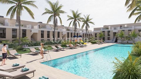 Een ontwikkeling van 64 woningen in Corralejo, Fuerteventura, biedt een luxe woonervaring op een van de meest gewilde locaties op de Canarische Eilanden. Deze vastgoedontwikkeling bestaat uit een verscheidenheid aan huizen en appartementen ontworpen ...